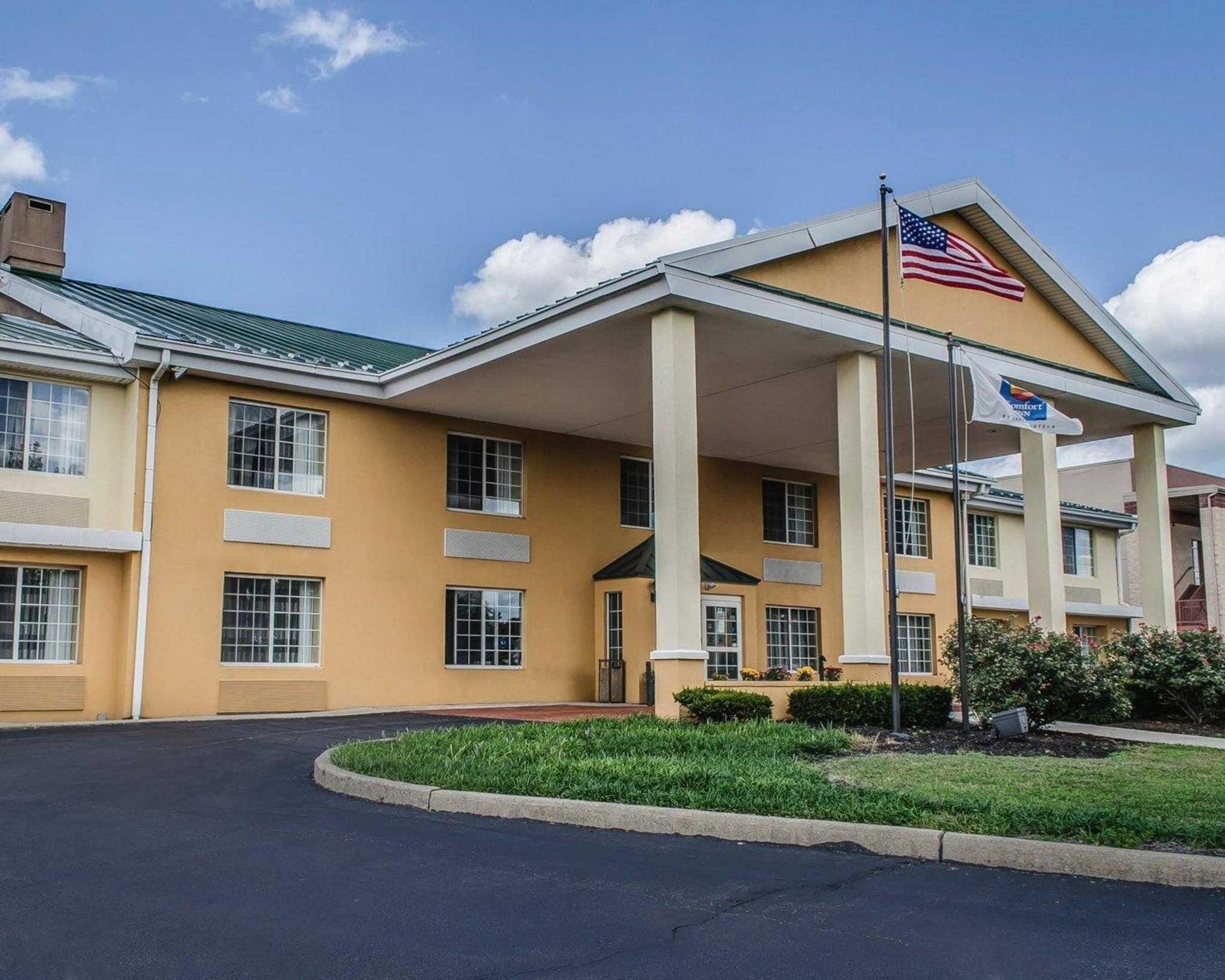 Hotel Baymont By Wyndham Harrisburg Exterior foto